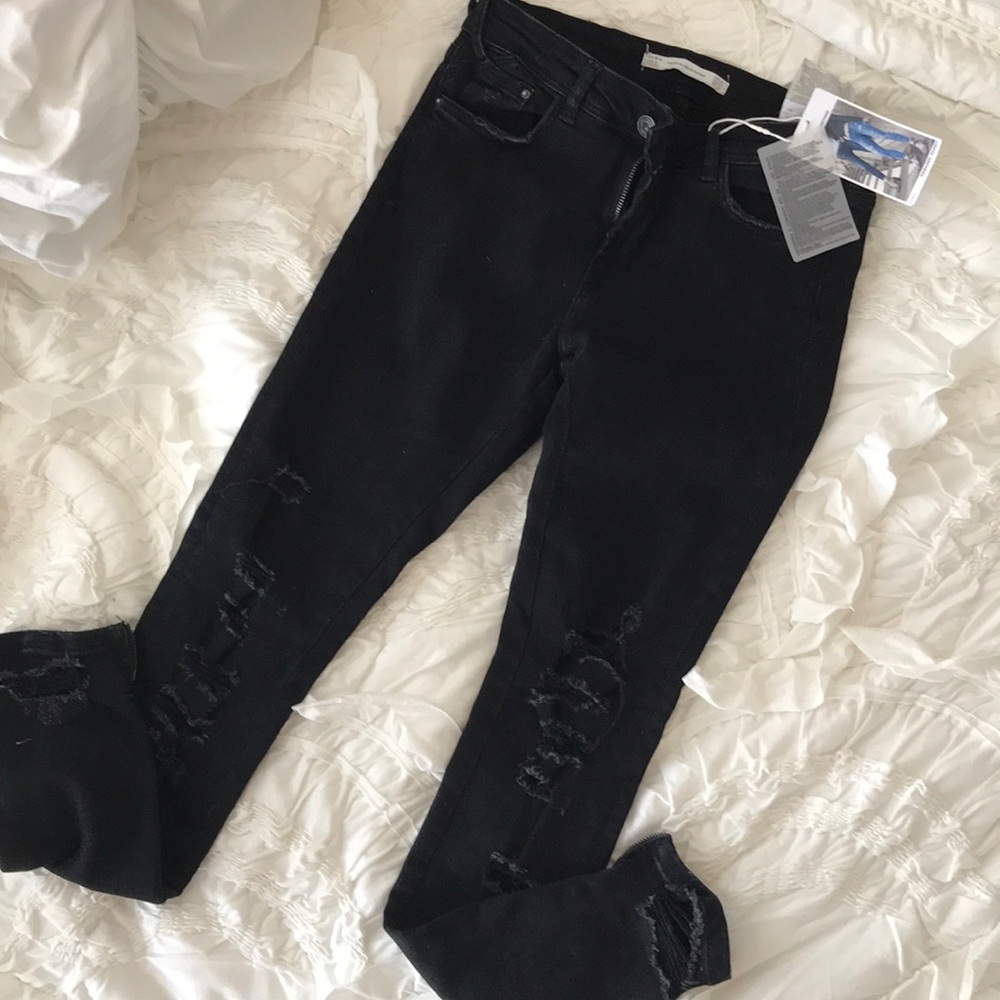 Zara limited zip distressed demin NWT black skinny